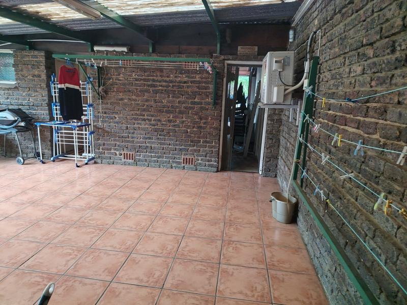 5 Bedroom Property for Sale in Sasolburg Ext 4 Free State